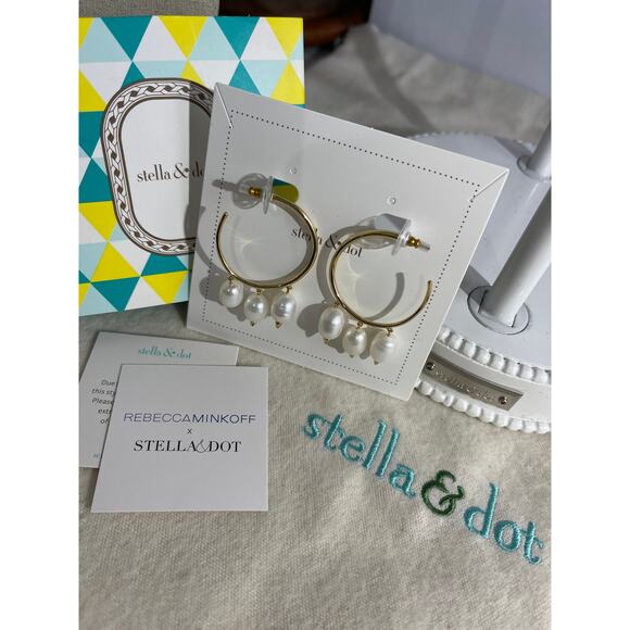 NIB Stella & Dot + Rebecca Minkoff  Natriella Gold Pearl Hoops - Picture 2 of 5